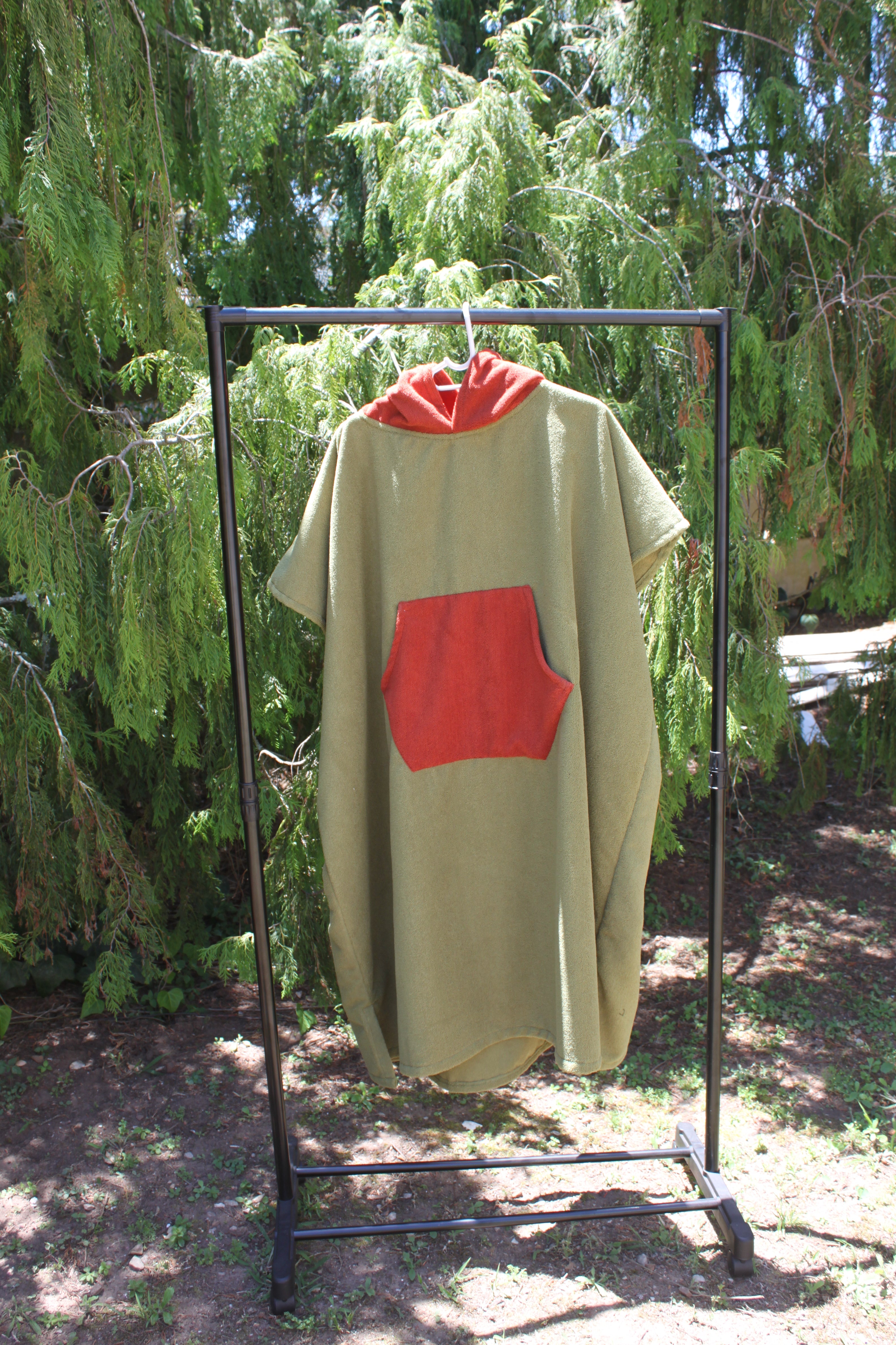 Adult Towel Poncho: Green with rust pocket