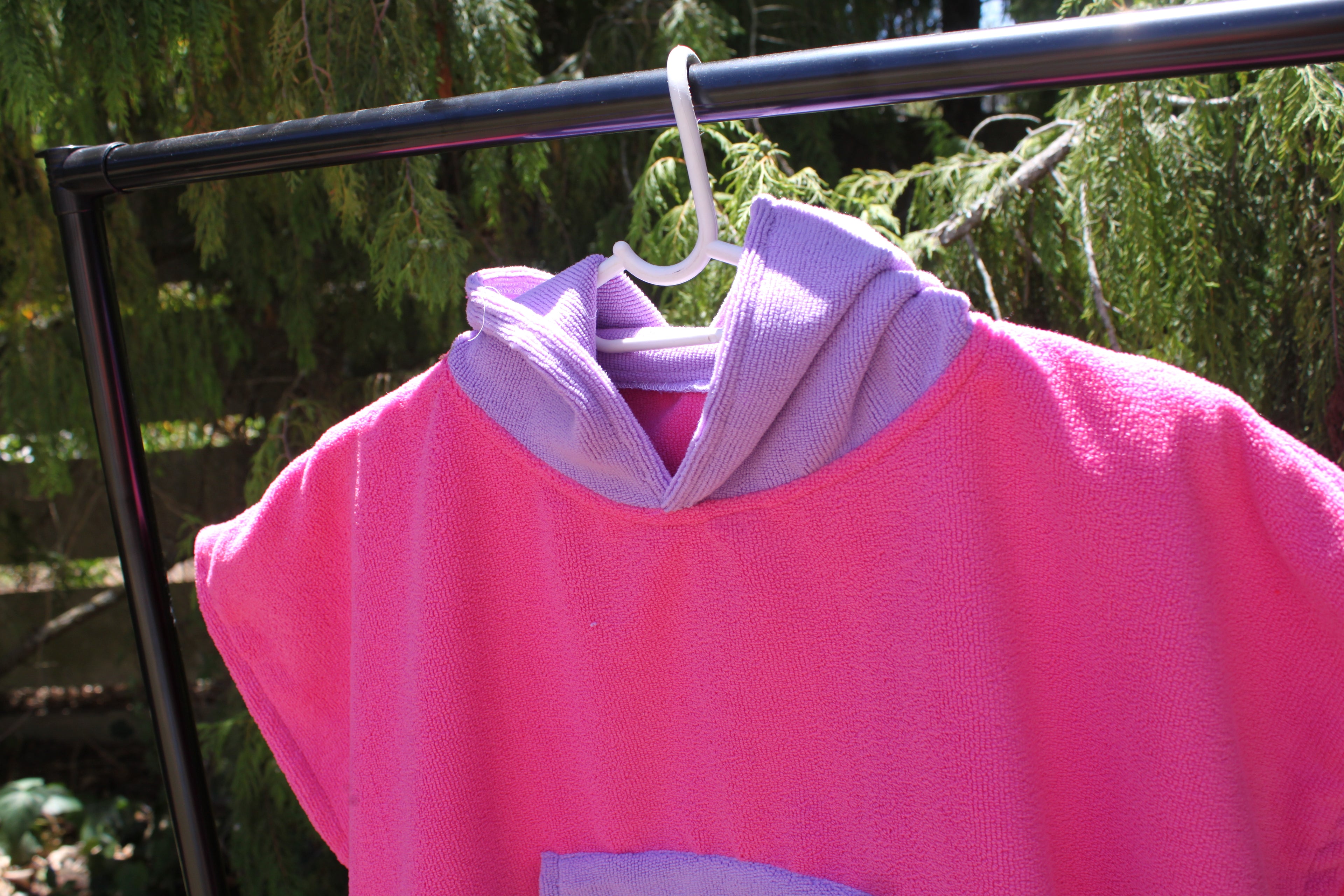 Kiddies Towel Poncho: Pink with purple pocket
