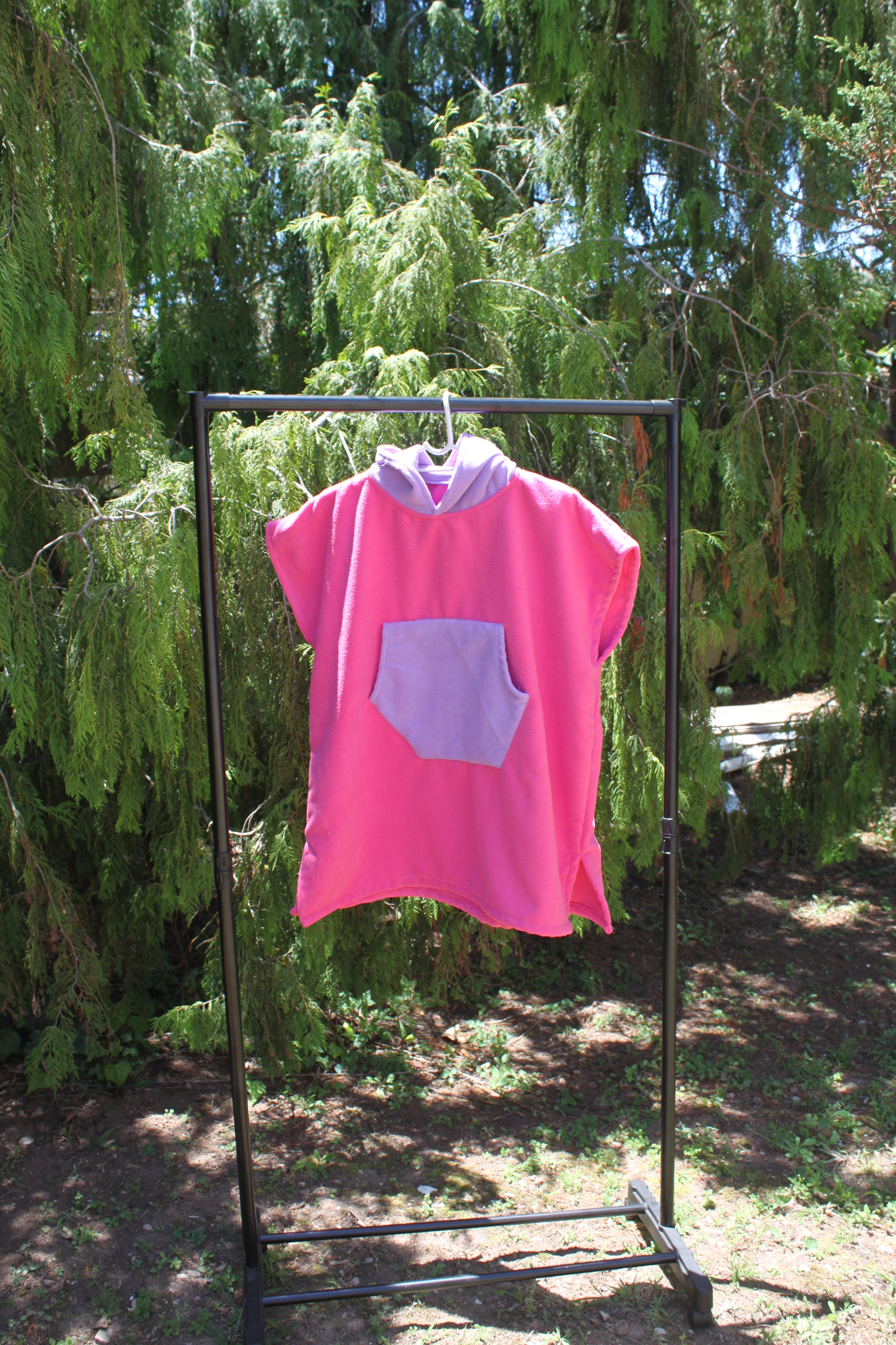 Kiddies Towel Poncho: Pink with purple pocket